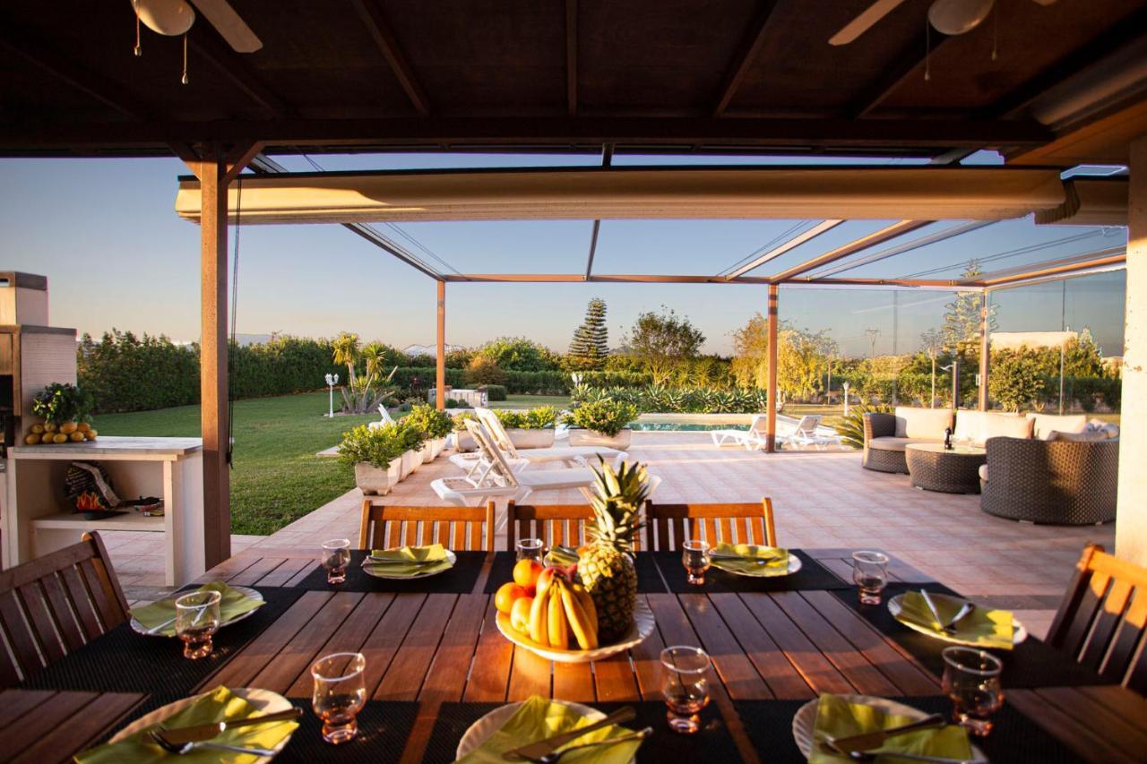 Alegria Villa *