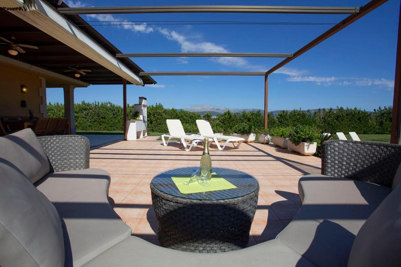 Villa Alegria *